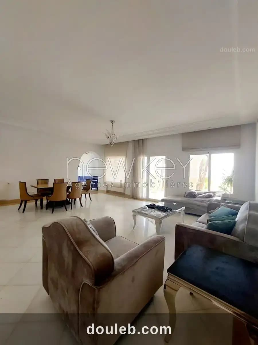 Une villa meublée à gammarth - Miniature 2
