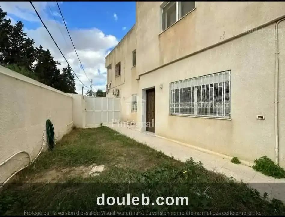 S2 rez de chaussée avec jardin - Miniature 5
