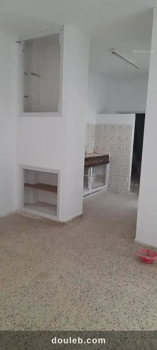Bureaux ou appartement - Miniature 4