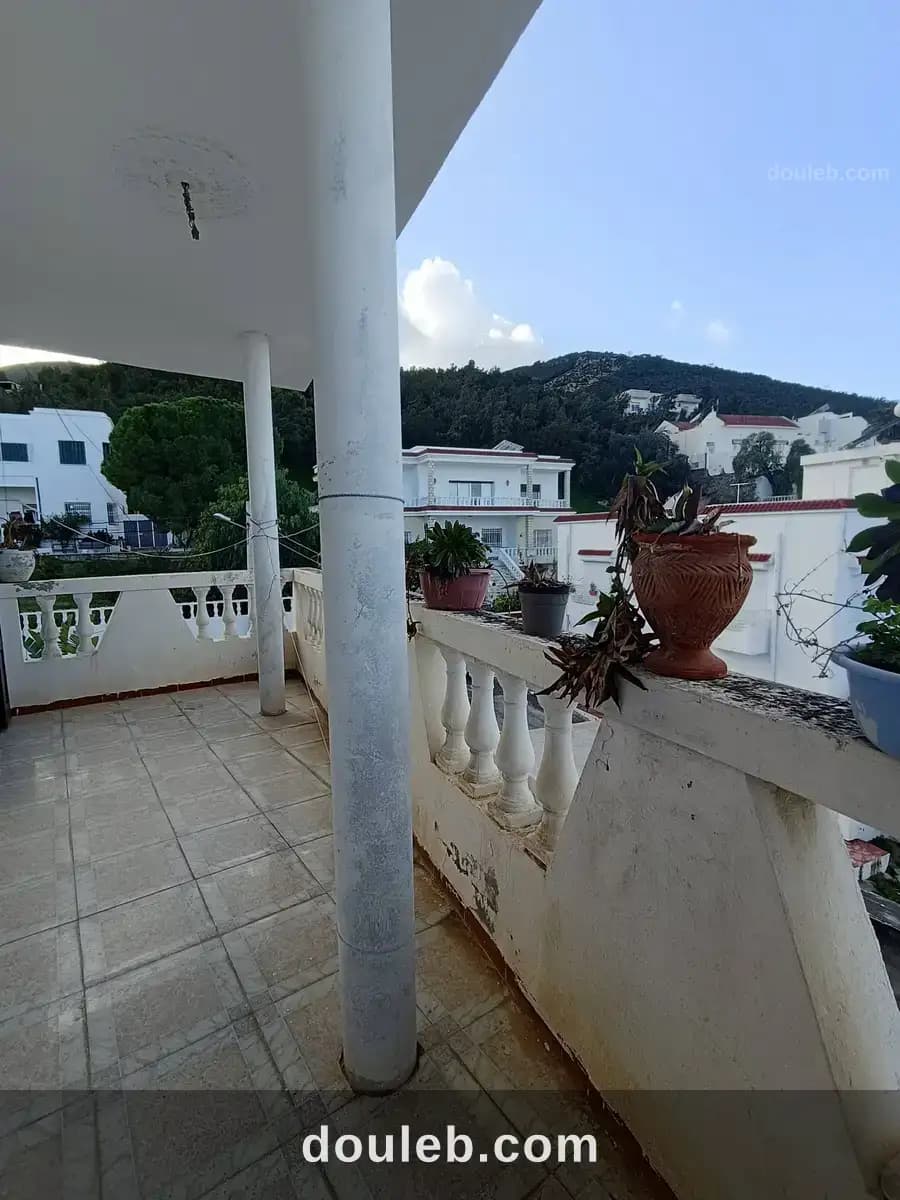 Une villa premier niveau - Miniature 3