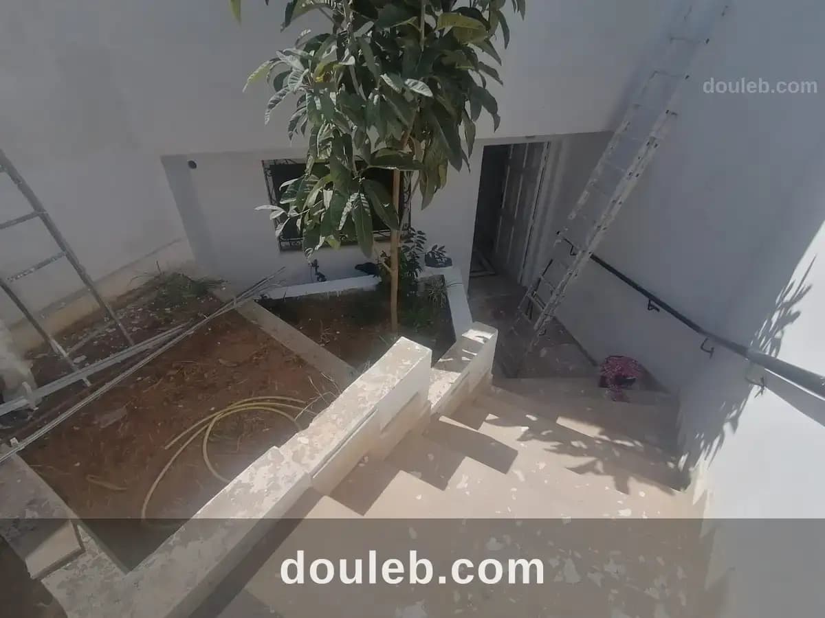 Un bureau en h3 à la marsa sidi abdelaziz - Miniature 3