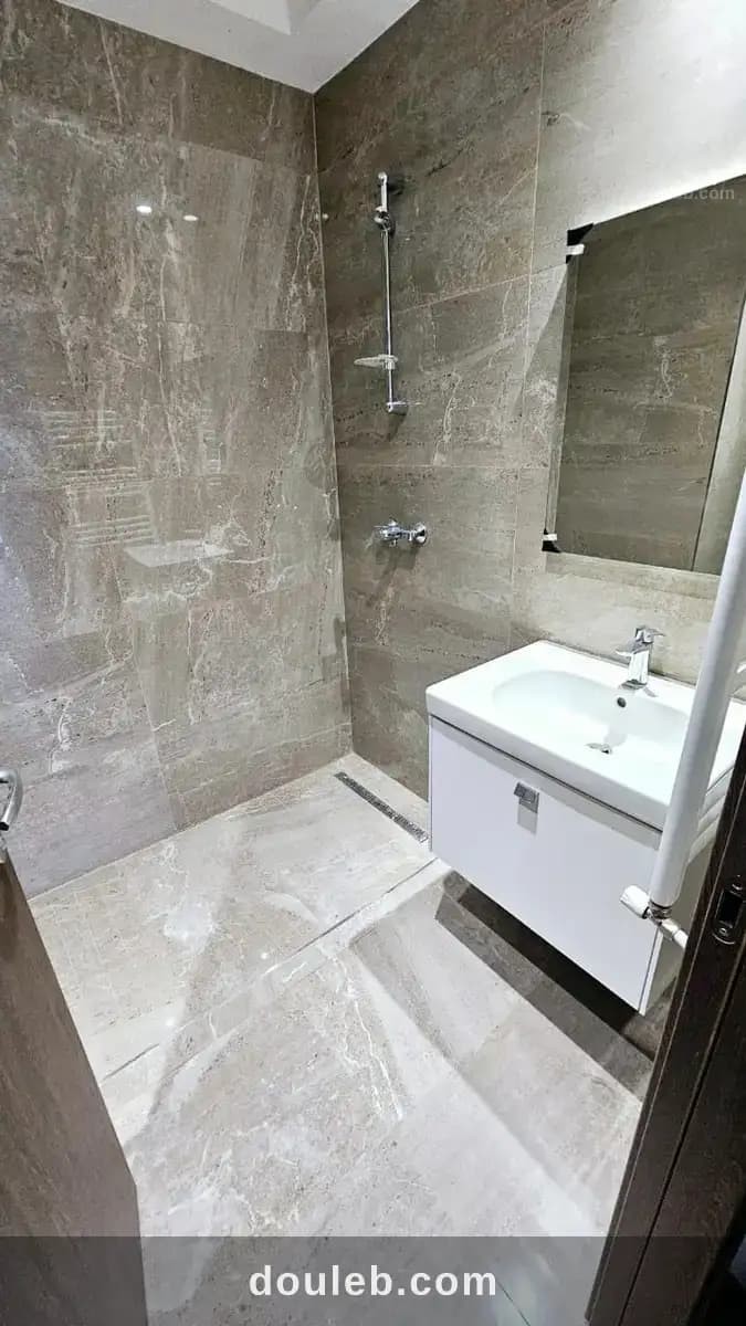 Un appartement s2 neuf à la nouvelle soukra - Miniature 5