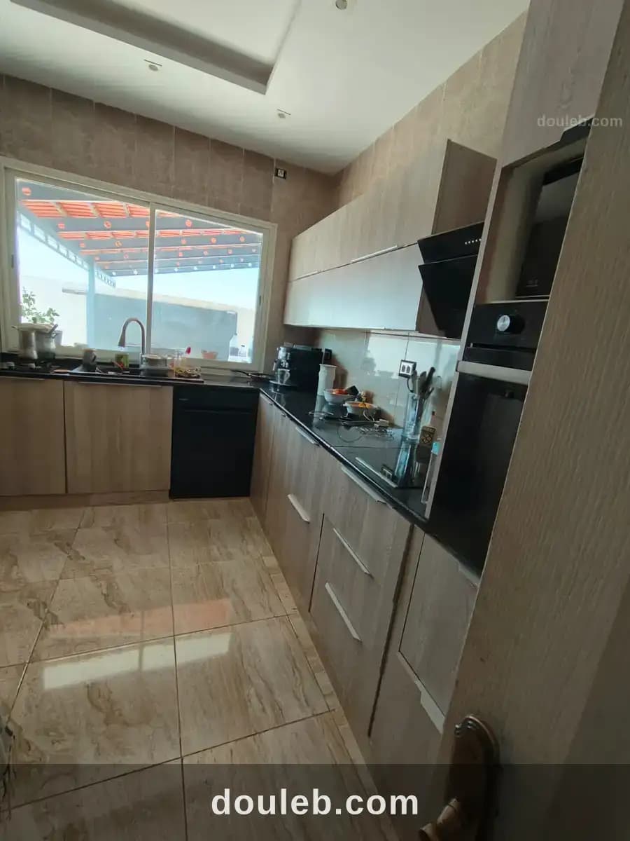 Ariana borj youssef vnt villa ref zina - Miniature 5