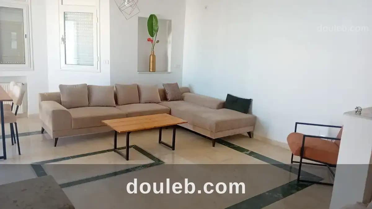 Un appartement en s2 meublé à ain zaghouen nord - Miniature 2