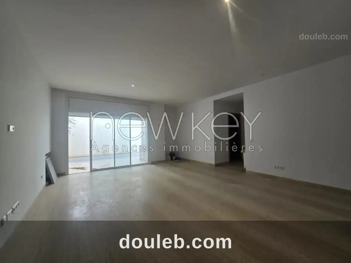 S2 luxueux à la marsa avec deux suites - Miniature 2