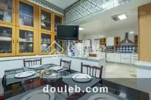 Une villa de maitre à la soukra - Miniature 4