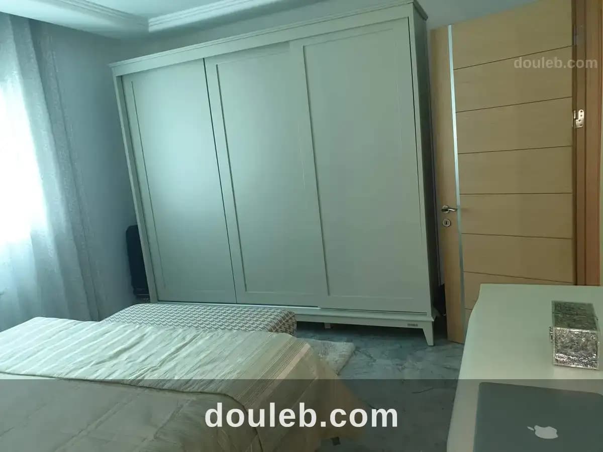 Appartement s1 spacieux avec un grand jardin - Miniature 5