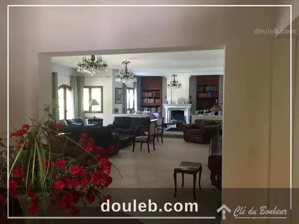 Une belle villa avec piscine à chotrana 2 - Miniature 2
