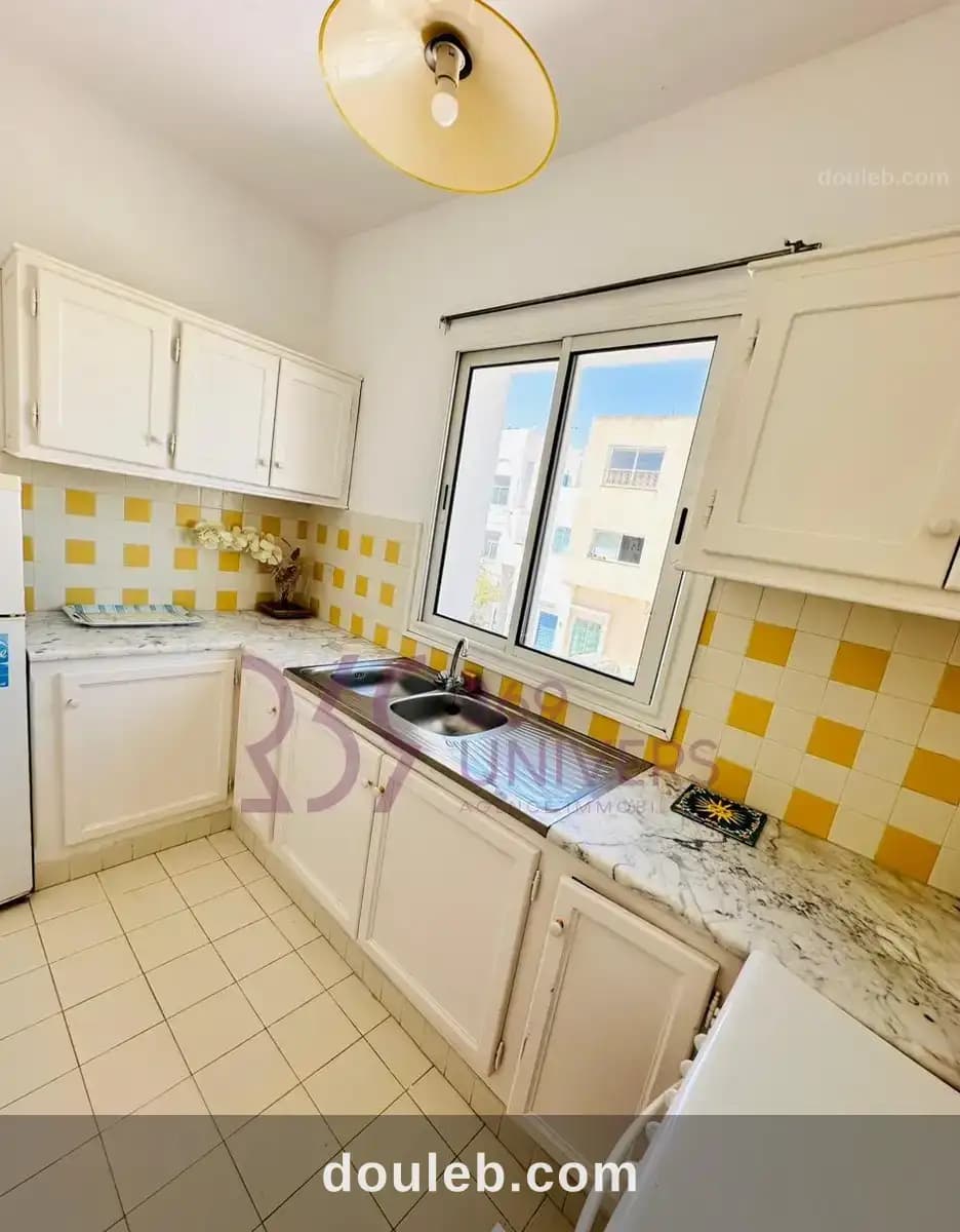Appartement meuble avec jardin à la marsa - Miniature 3