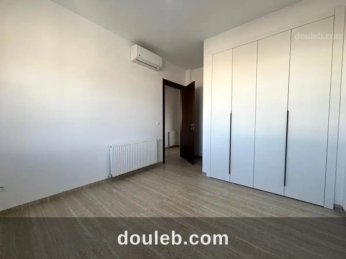 Appartement s3 neuf à chotrana 1 - Miniature 3