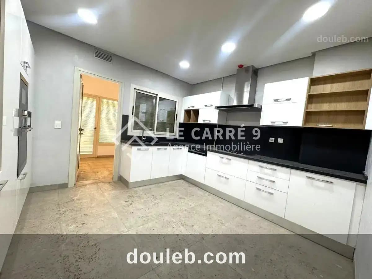 Duplex avec piscine au lac 2 - Miniature 3
