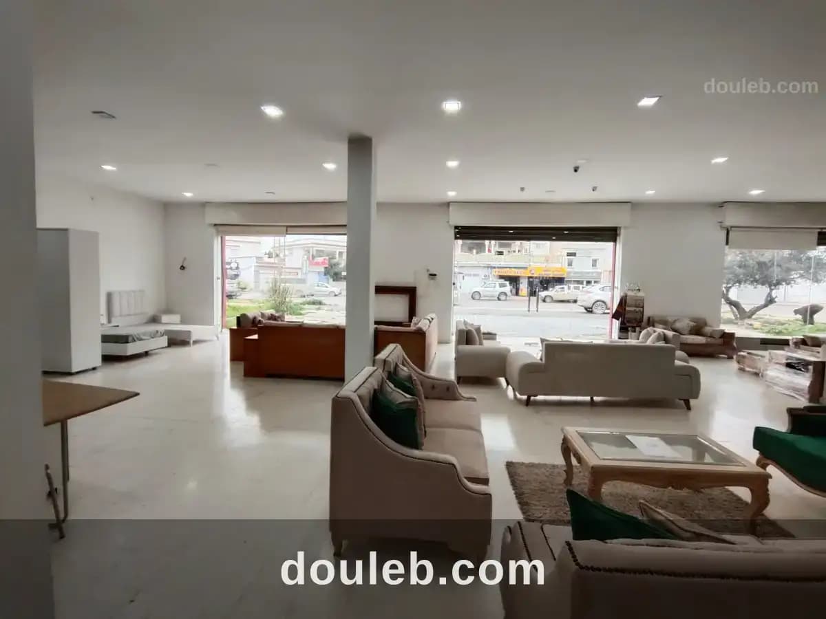 Jdaida vnt fc showroom - Miniature 3