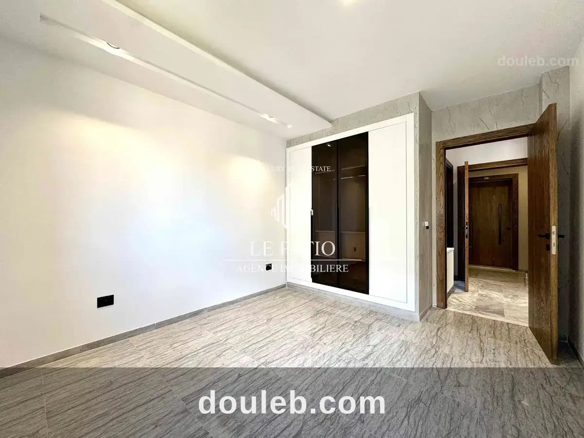 Appartement s1 neuf jamais habite a ain zaghouan - Miniature 2