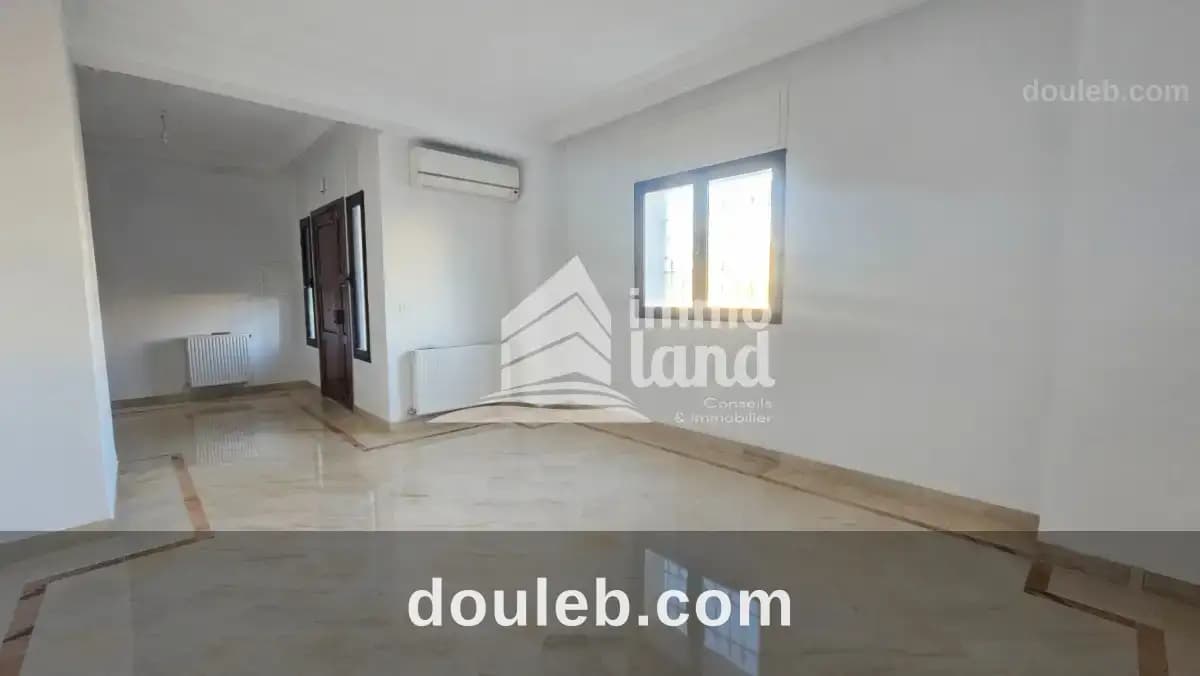 Duplex avec entrée indépendante à l'aouina - Miniature 2