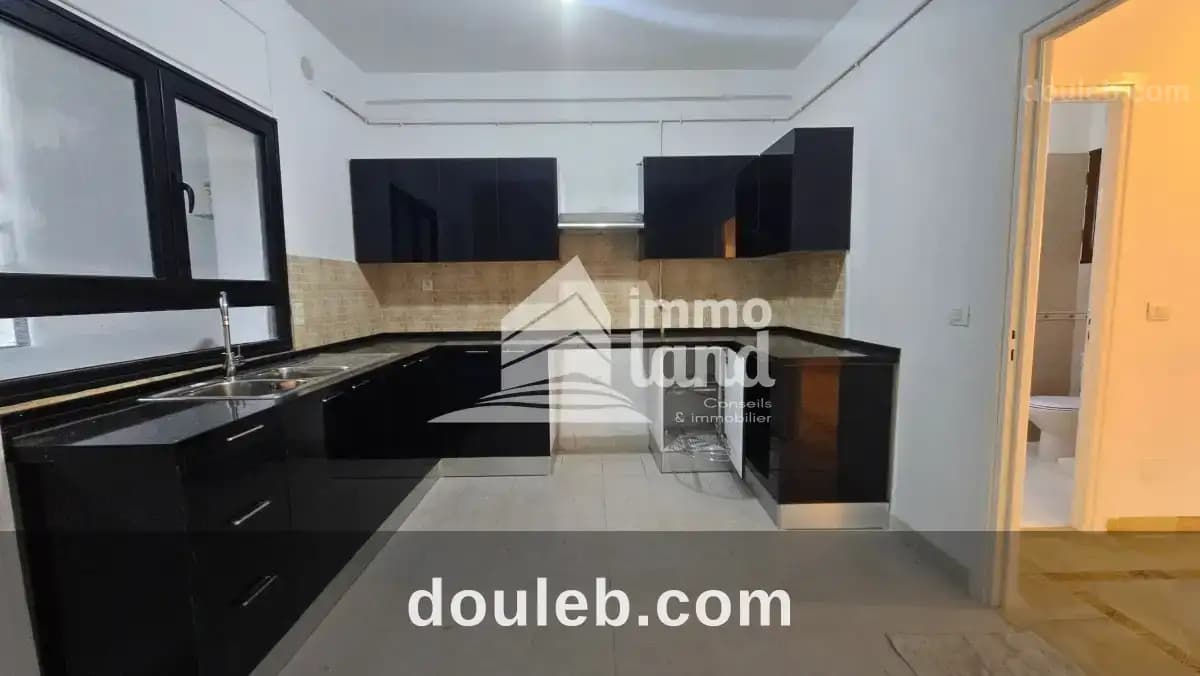 Duplex avec entrée indépendante à l'aouina - Miniature 4