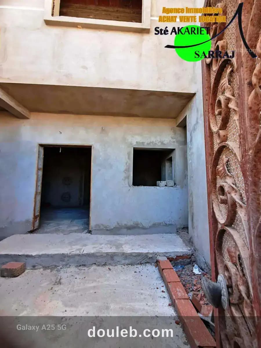 Villa et 2 étages inachevé à hammem sousse ghrabi - Miniature 3