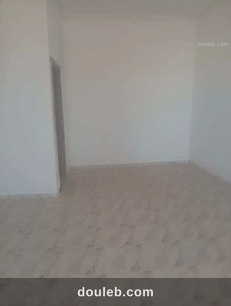 Commercial - Miniature 3