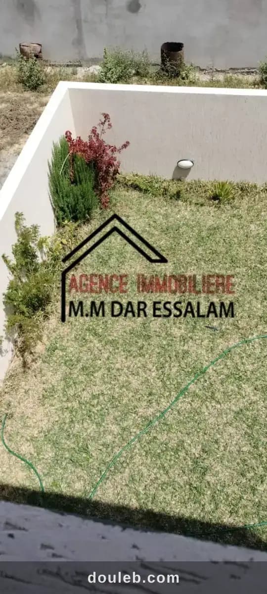 Maison avec un jardin et indépendante - Photo 1