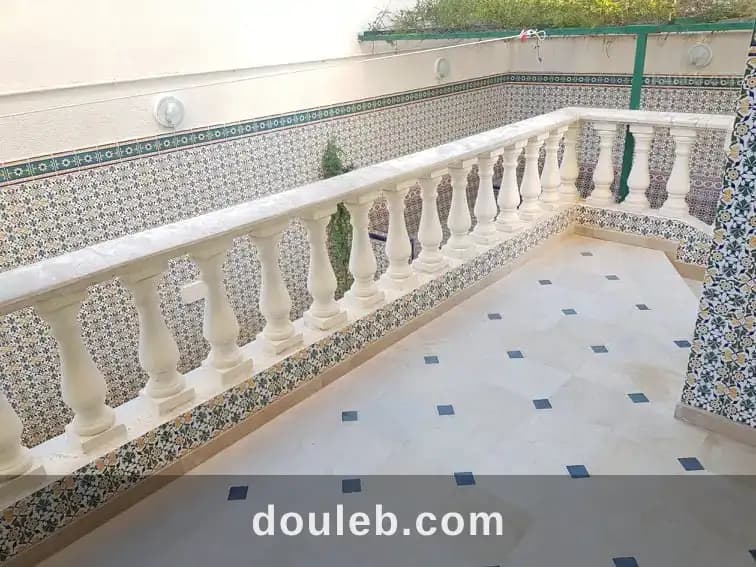 Etage de villa s4 meublé à ain zaghouan - Miniature 5