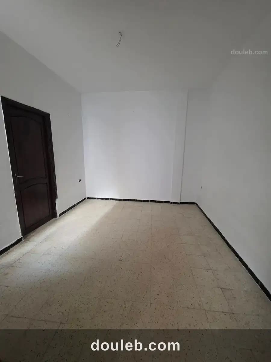 Rdc s2 centre ville hammam lif 450dt - Miniature 3