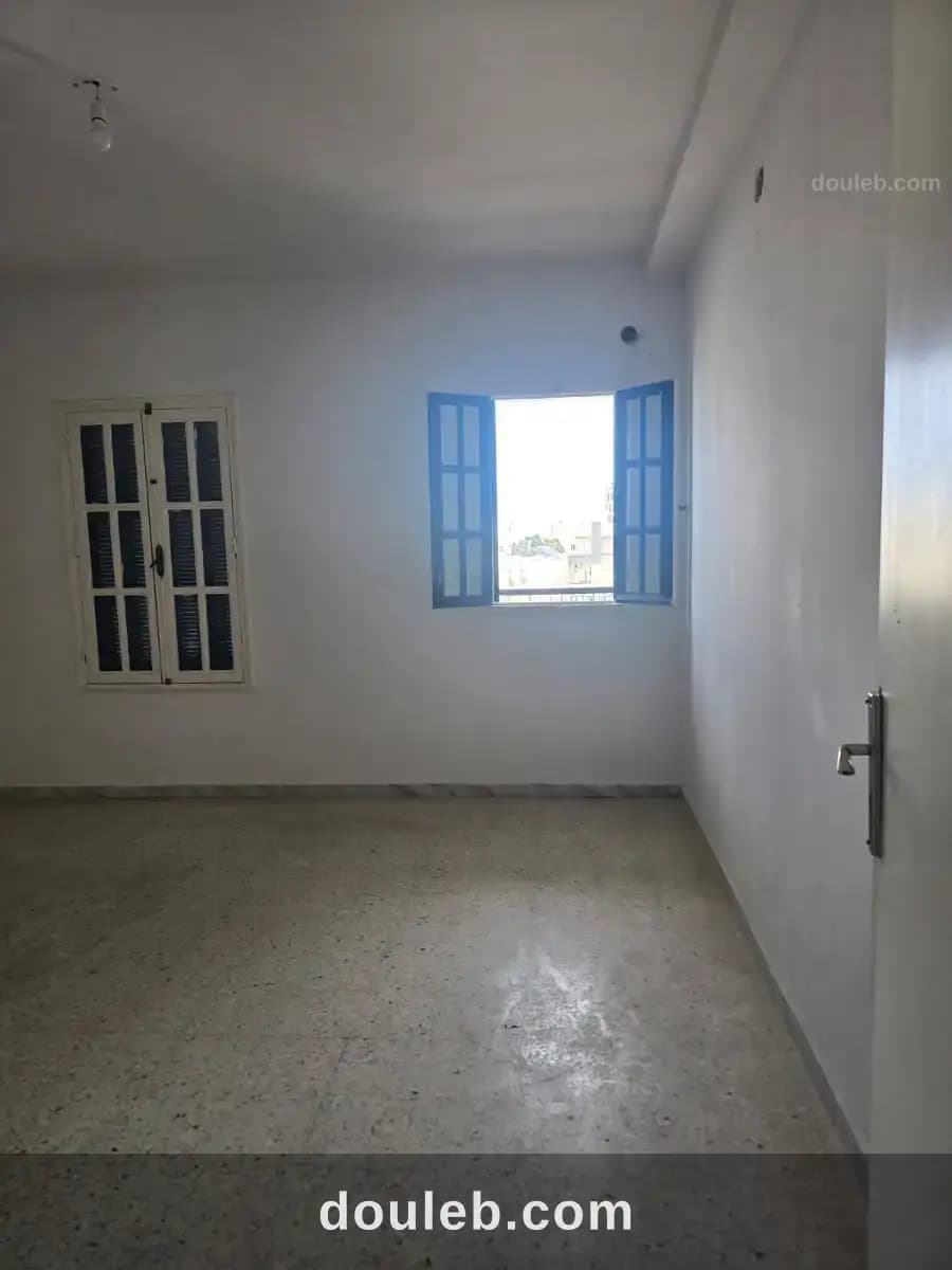 Appartement s3 khezama est plein zone touristique - Miniature 5