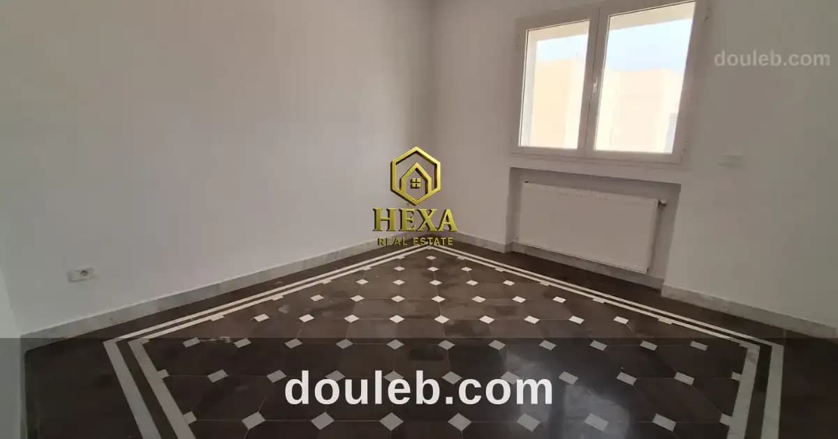 Etage de villa s4 avec terrasse à la marsa - Miniature 4