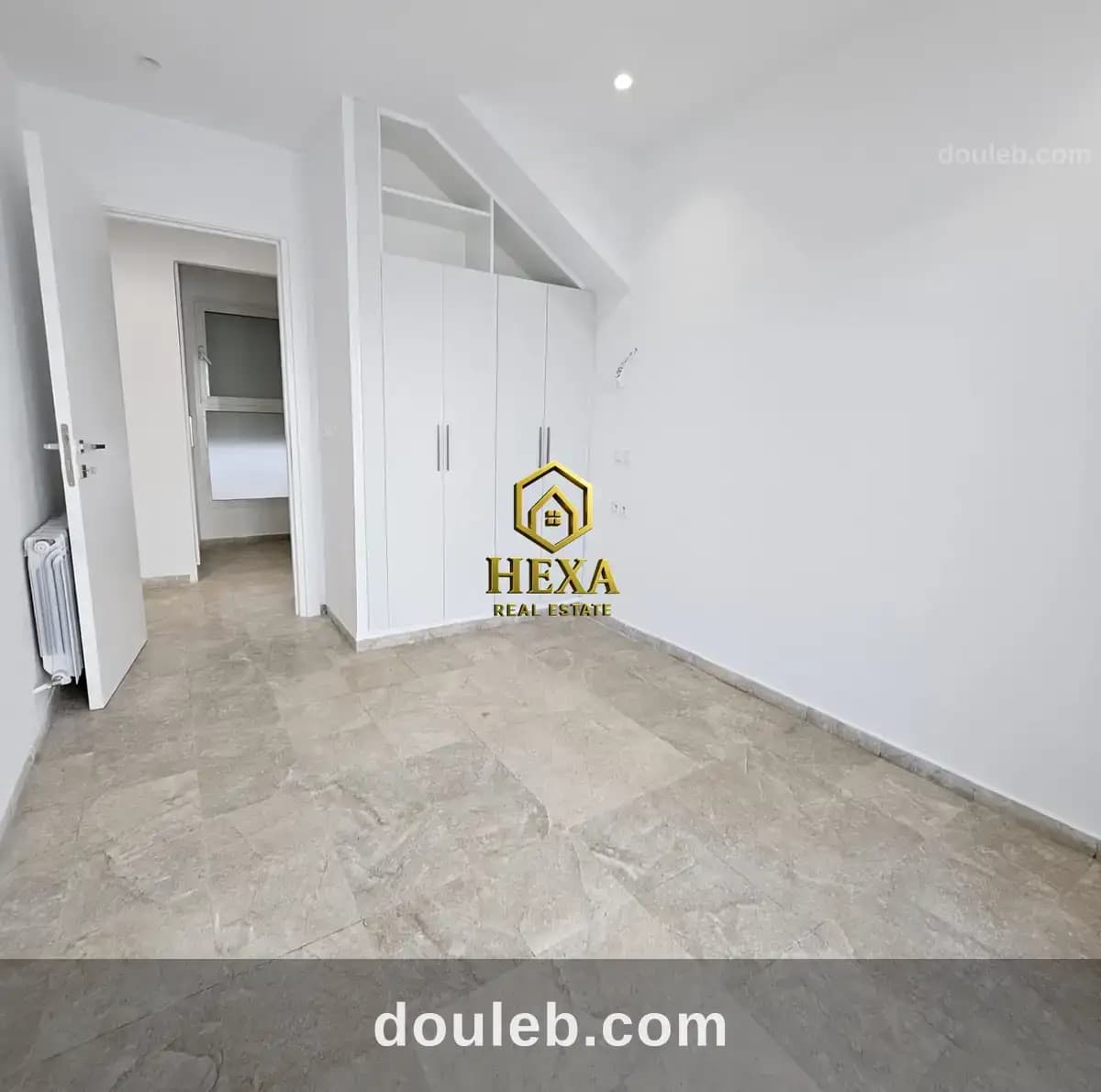 Duplex s3 vue mer avec piscine à la marsa - Miniature 5