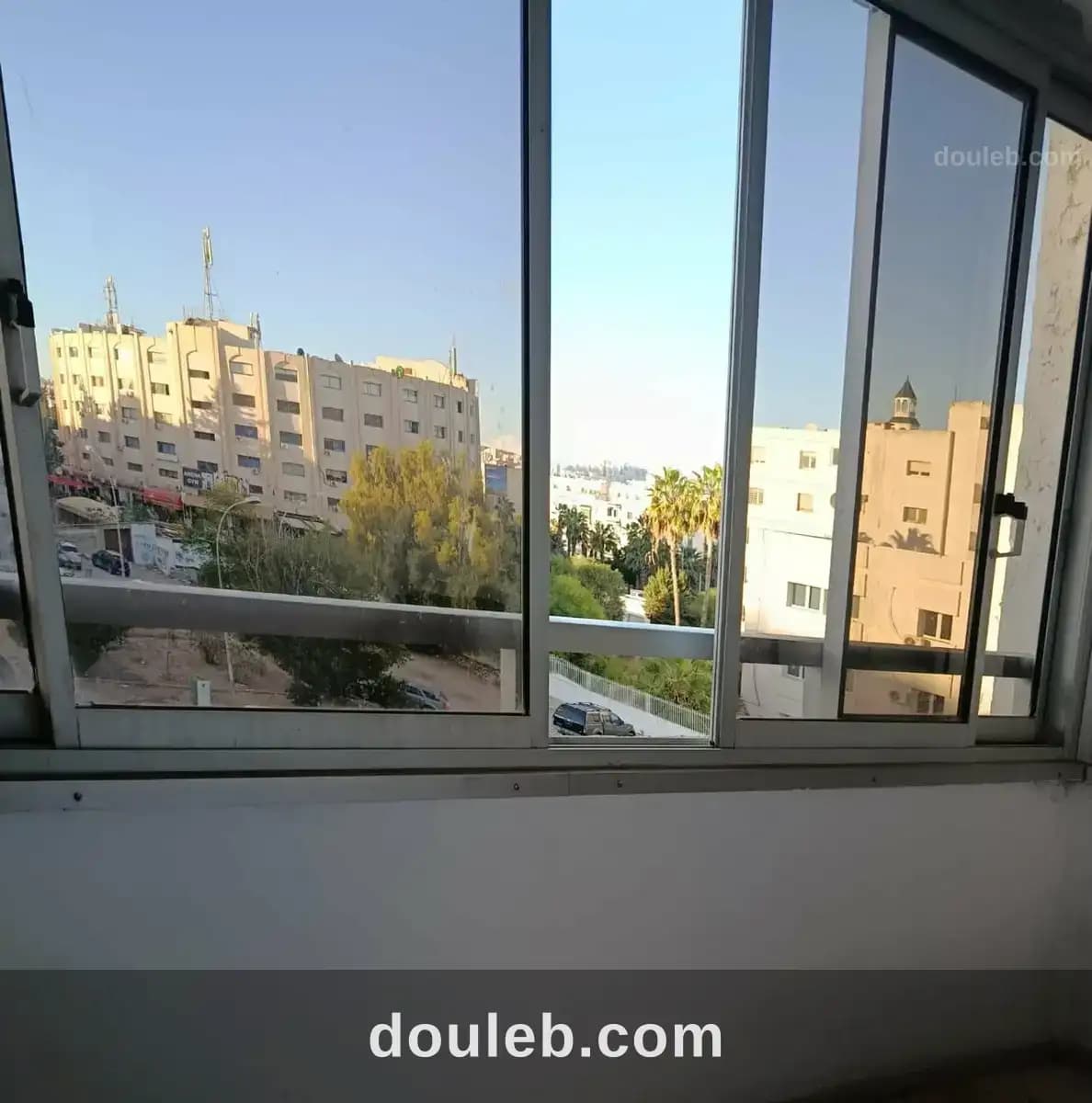 Appartement meublé a el manar 2 - Miniature 4