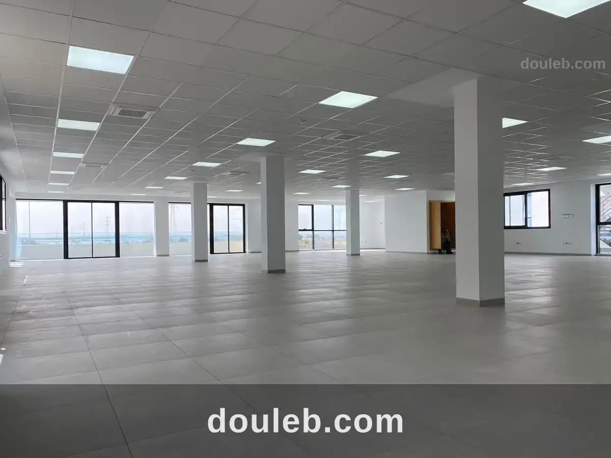Open space neuf au lac3 - Photo 1