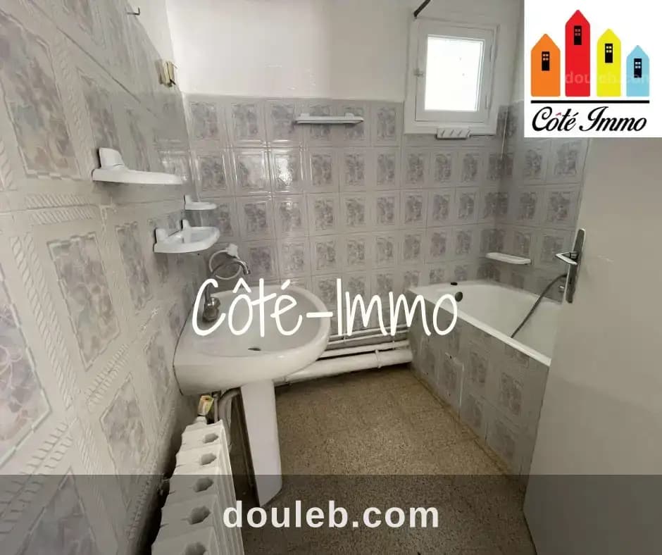 Un appart s2 a boumhal - Miniature 3