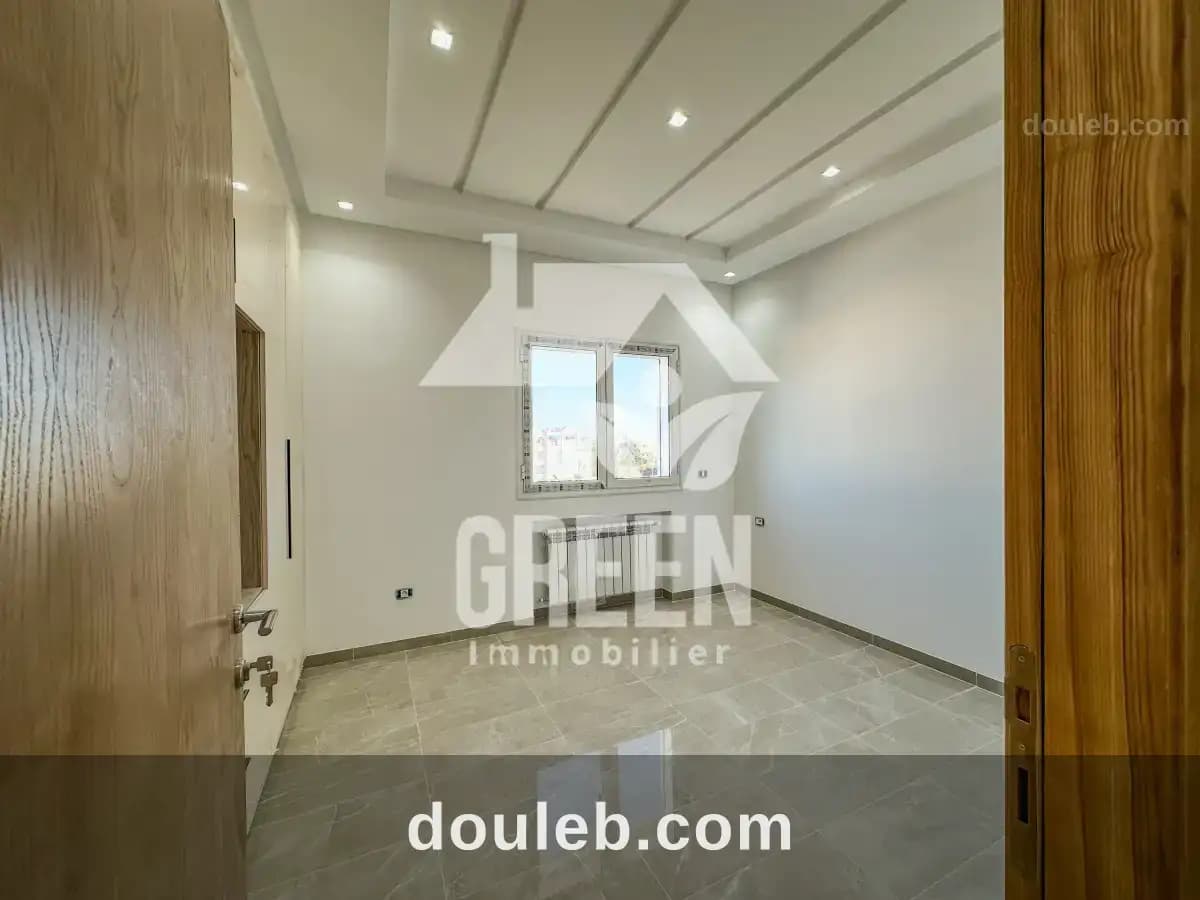 Appartement s2 la queen - Miniature 5