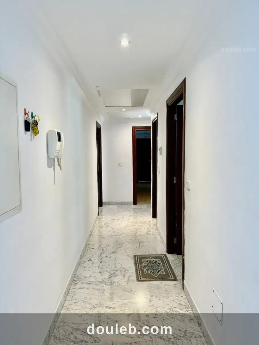 Aprt salon et 4 chambres au lac 2 - Miniature 3