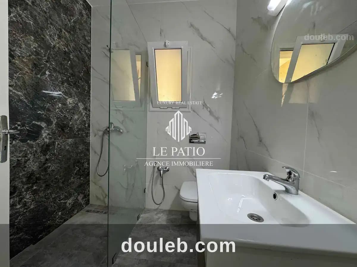 Un appartement s1 ou s2 renove a neuf - Miniature 2