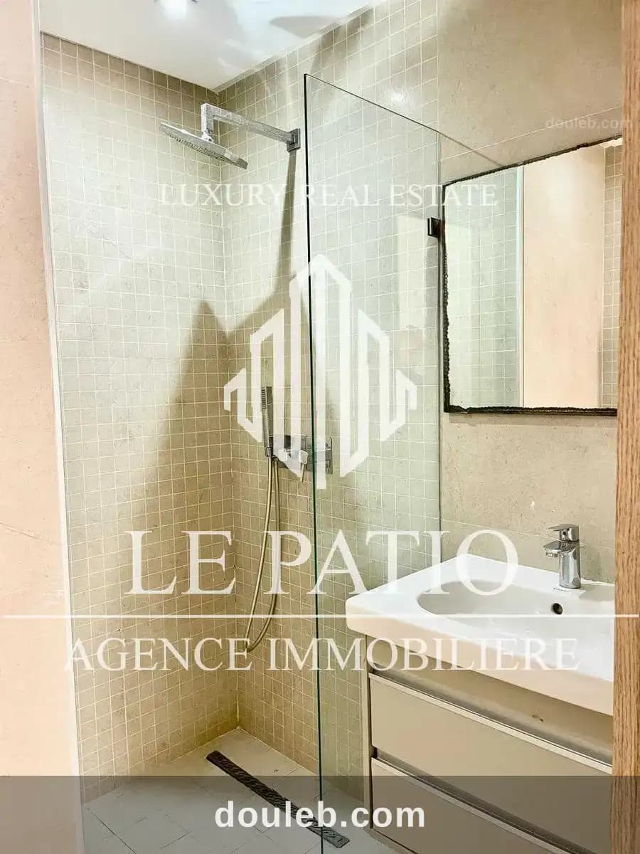 Appartement meuble s1 avec jardin - Miniature 5