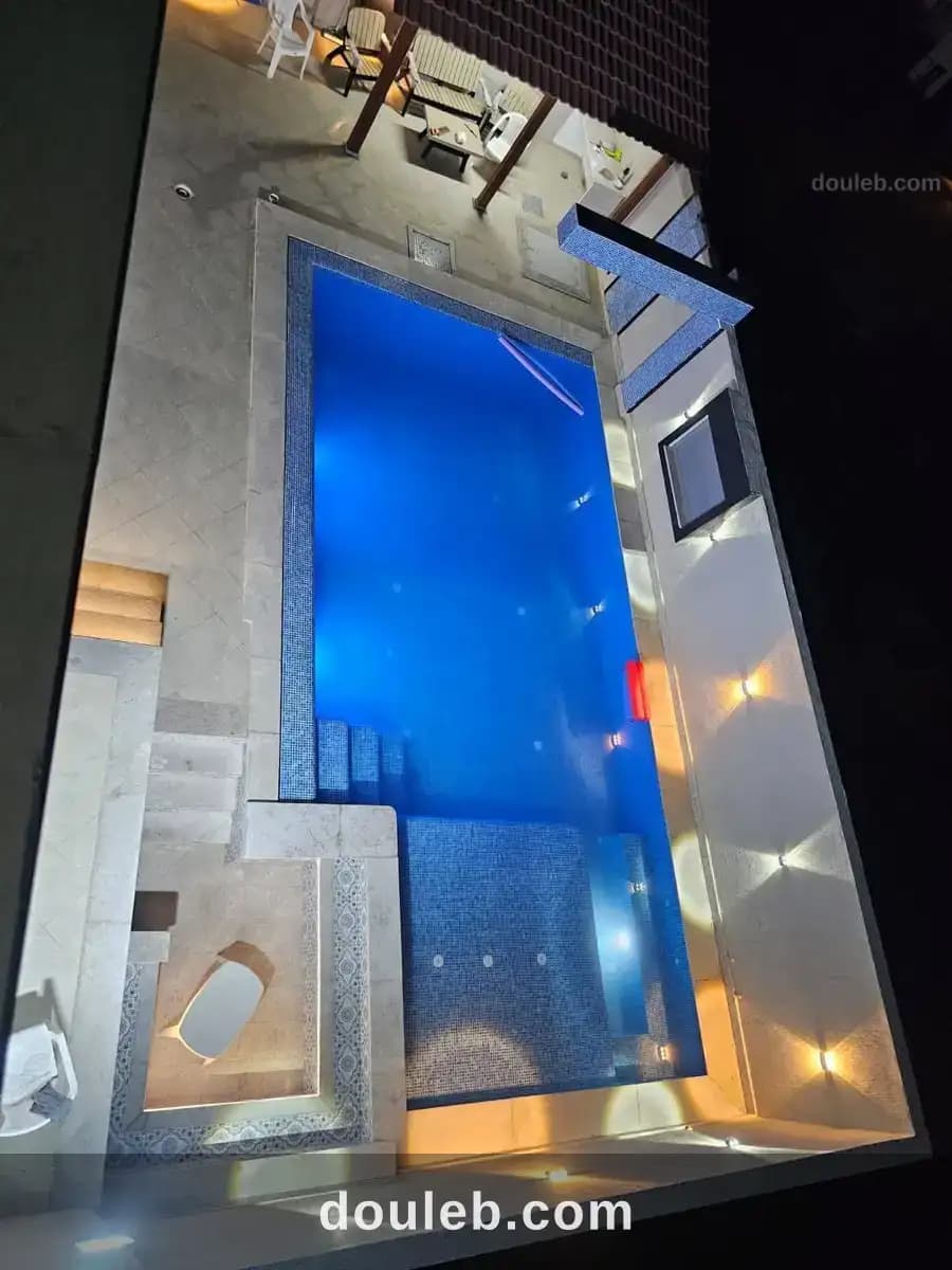 Villa confortable avec piscine - Miniature 2