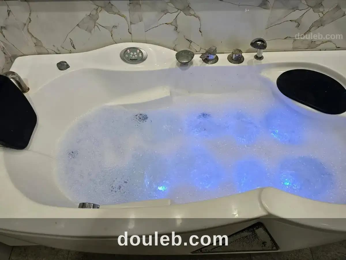 Villa confortable avec piscine - Miniature 4