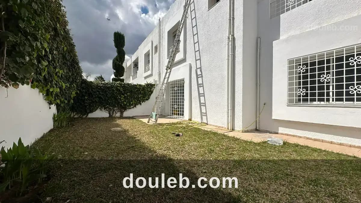 Duplex s4 avec jardin à la soukra - Photo 1
