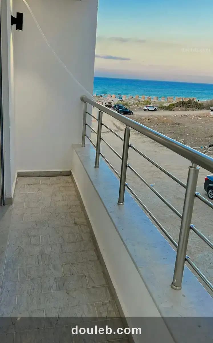Luxueux appartement meublé pieds dans l'eau - Photo 1