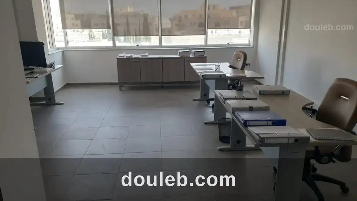 Bureau en hall 3 lac 2 - Photo 1