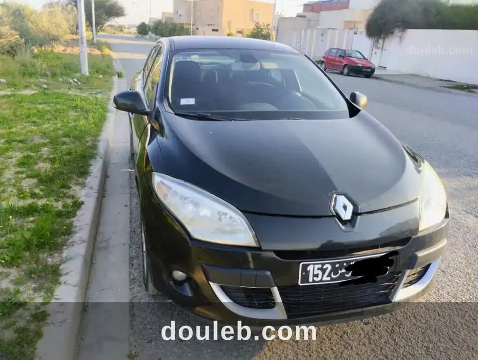 Mégane 3 7cv essence - Photo 1