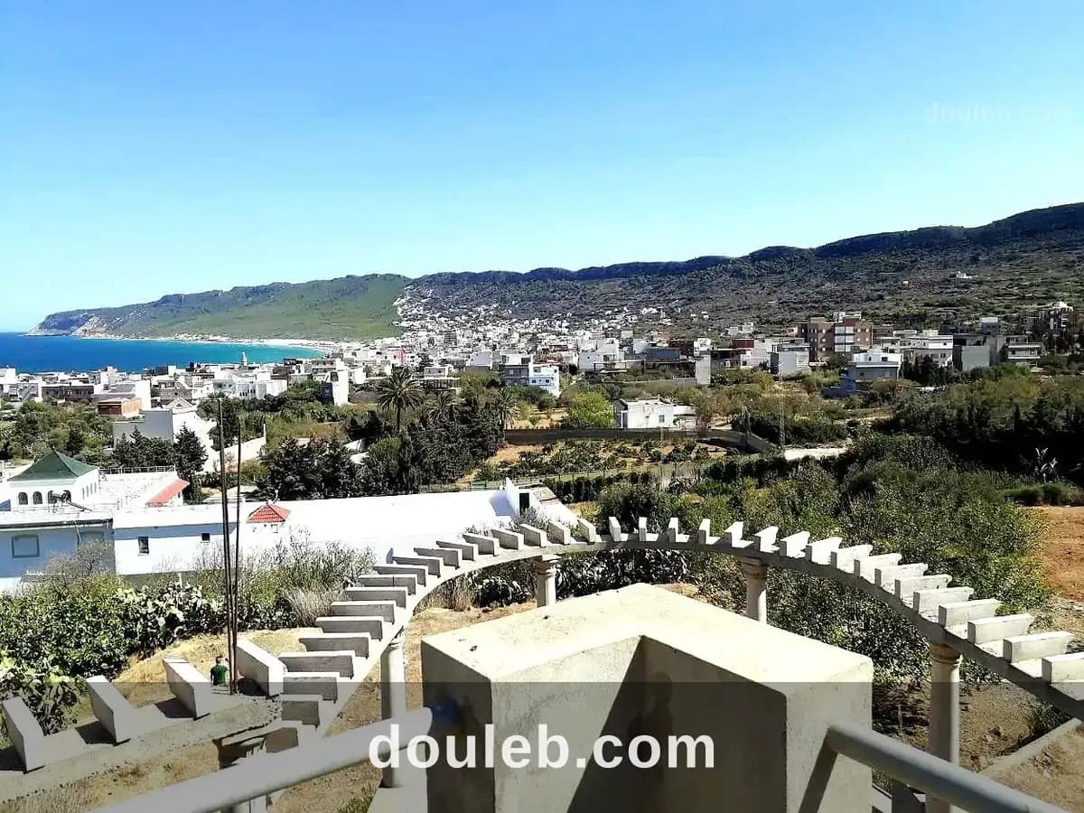 Villa 2000 m2 a rafraf plage - Miniature 4