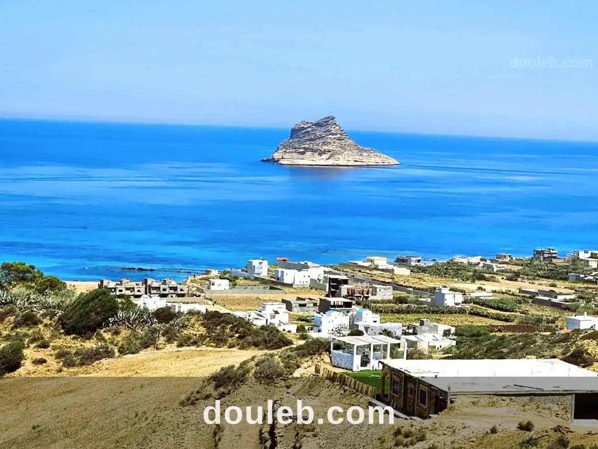 Terrain 1900 m2 a rafraf plage - Photo 1