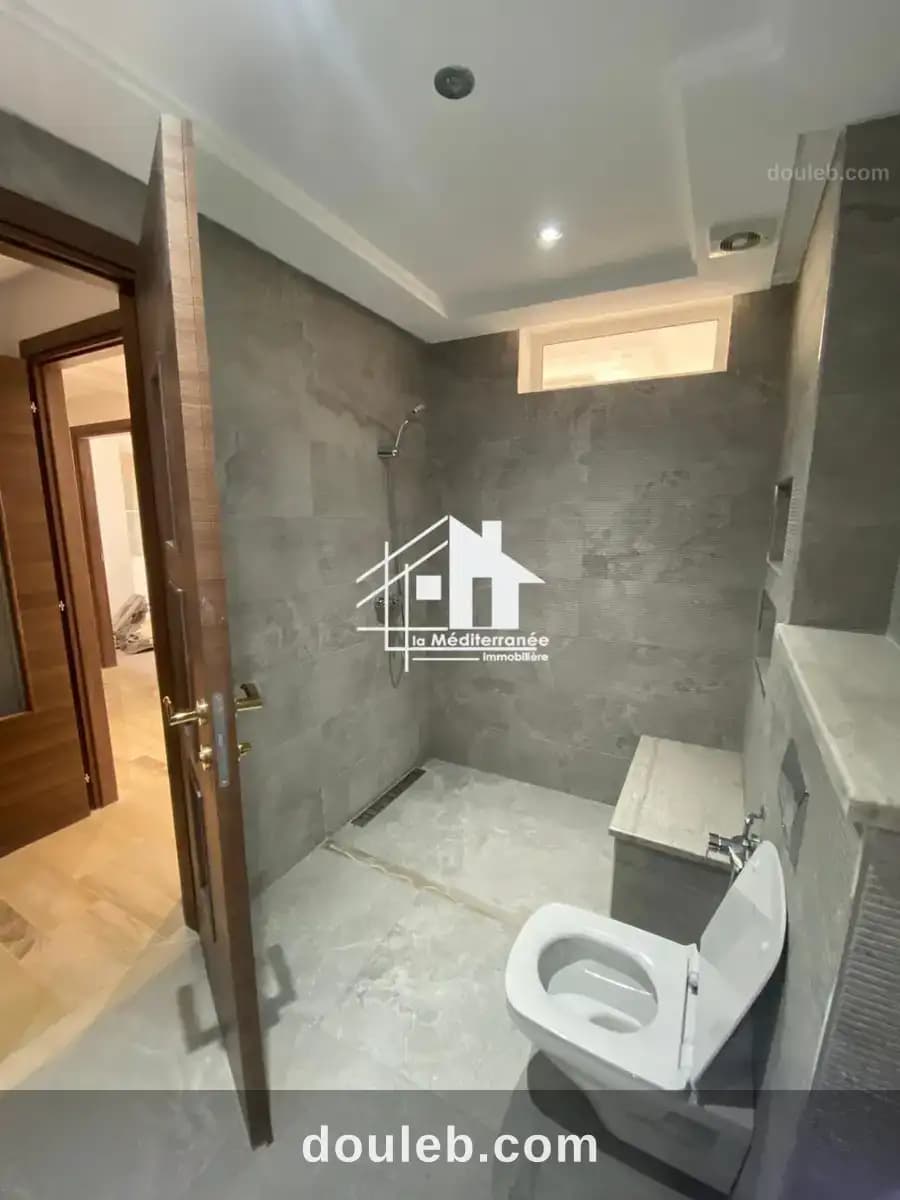 Appartement s2 hst au bardo - Miniature 5
