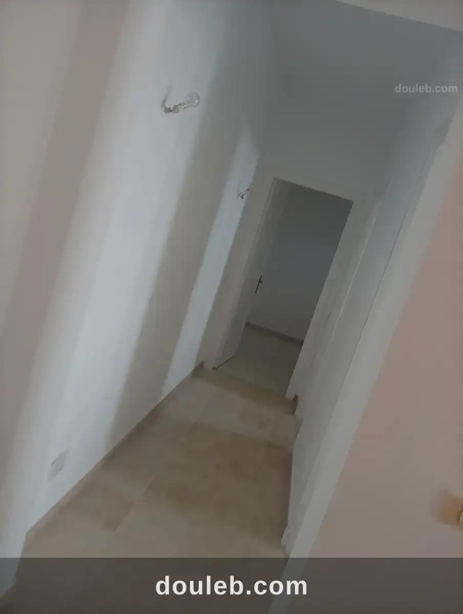 S1 lux vide 750 par mois - Miniature 2