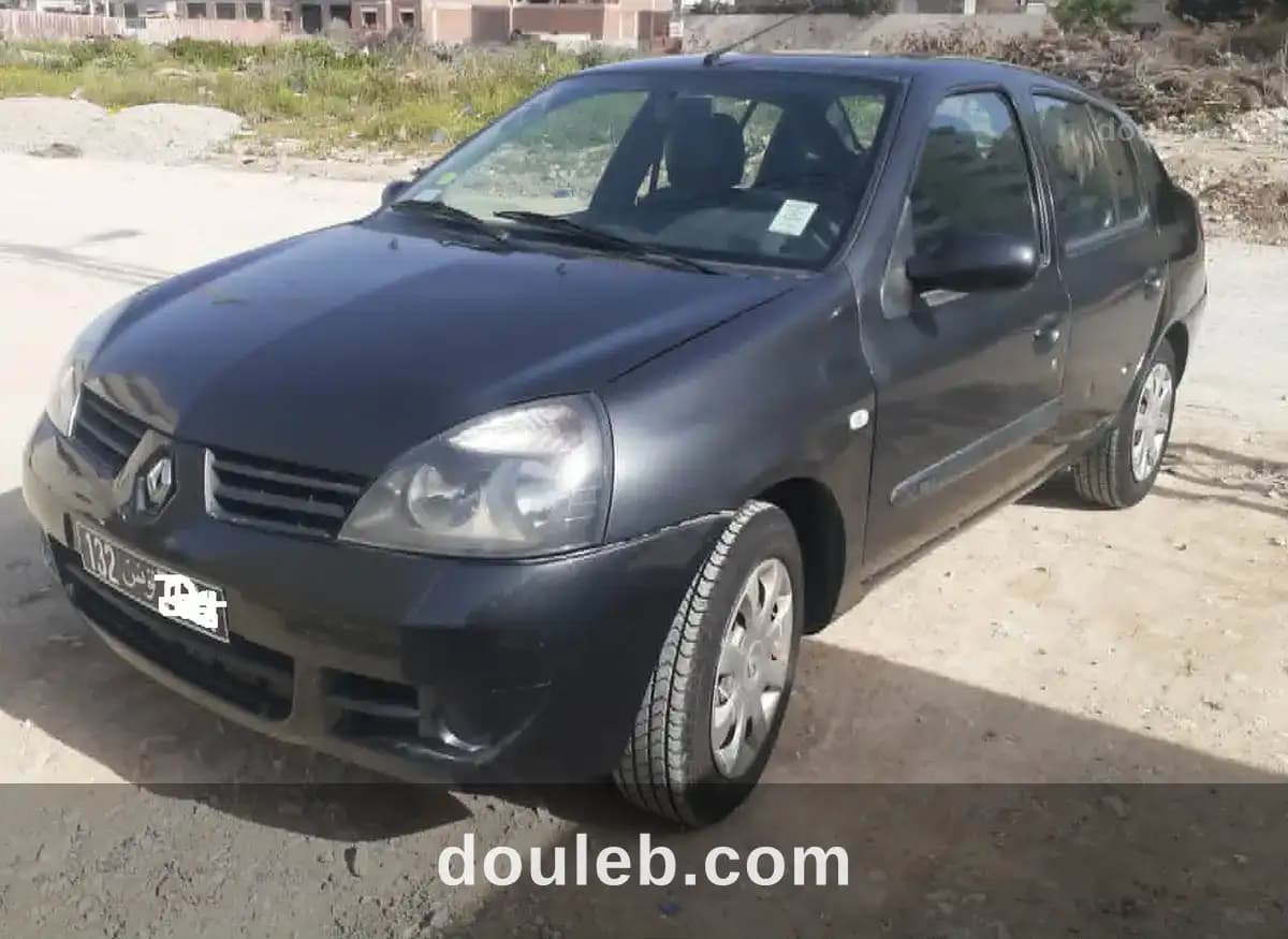 Clio classic à Tunis