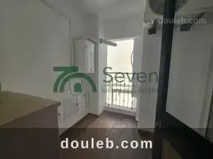 Un appartement s2 vide ref506a - Miniature 4