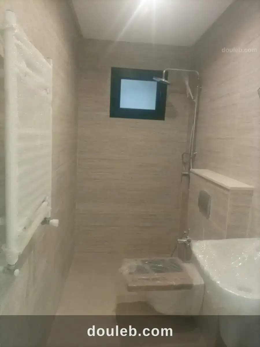 Résidence privée nouvellement construite - Photo 1