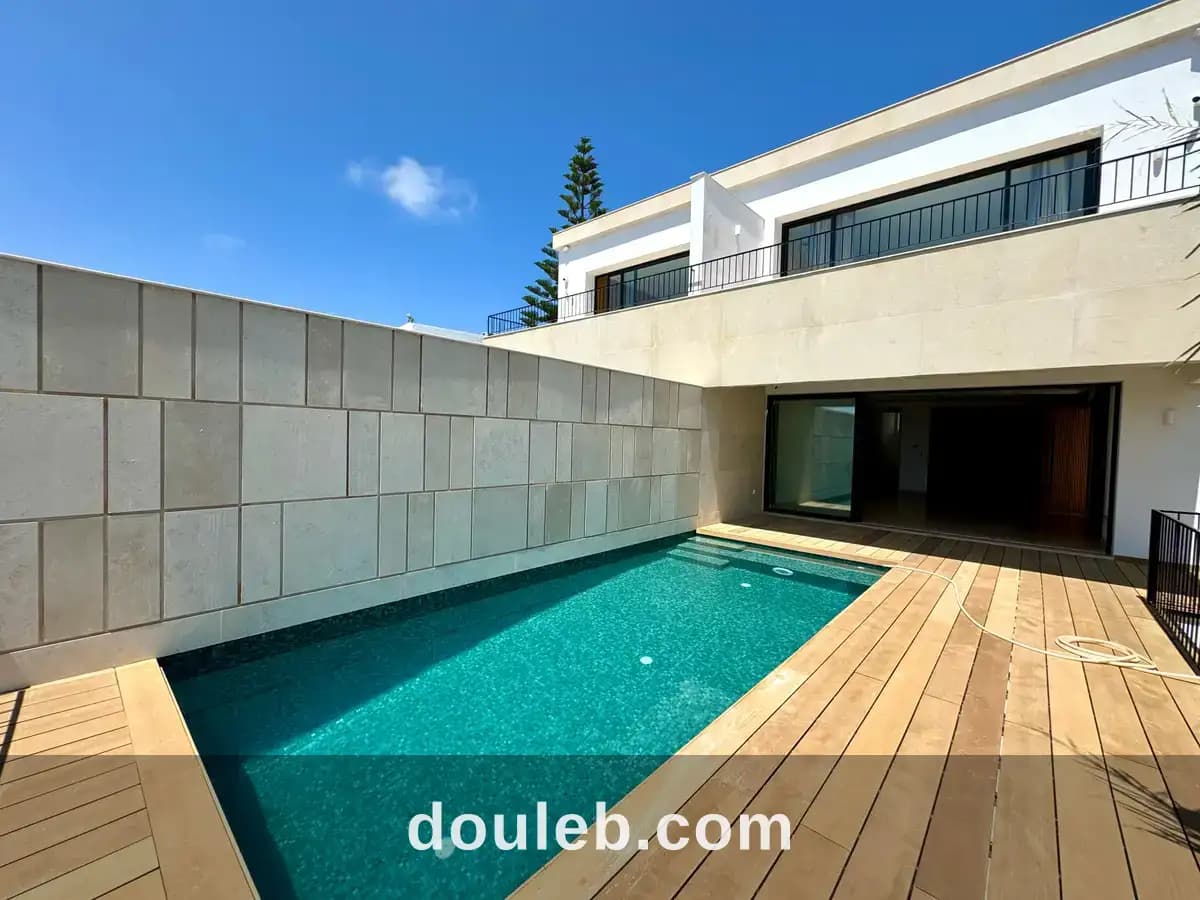 Charmante villa avec piscine à gammarth - Photo 1