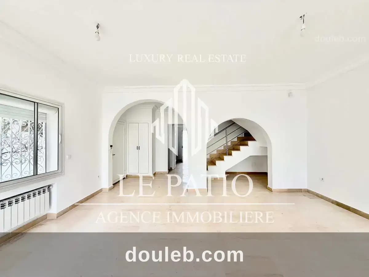Villa s3 avec jardin et piscine a gammarth - Miniature 3