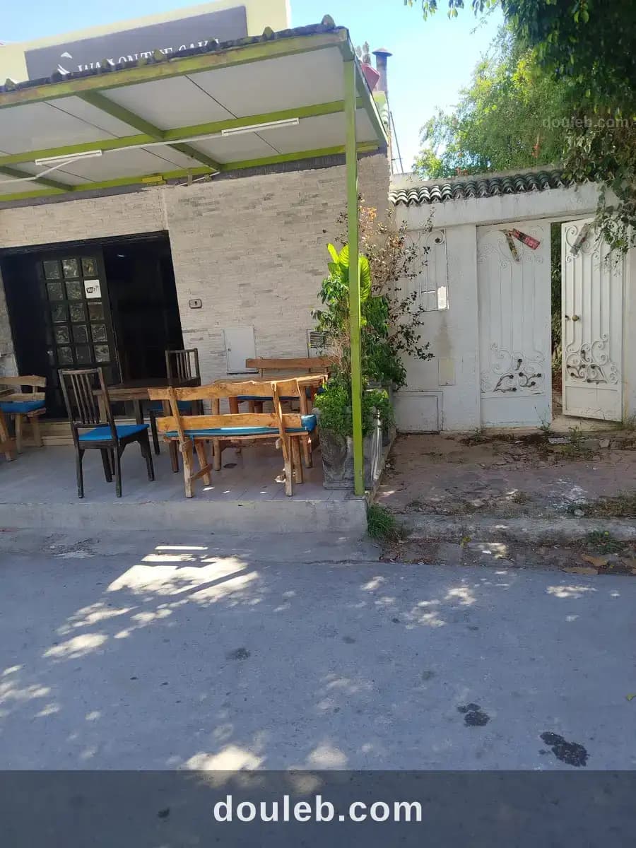 Une villa à démolir à elmenzah1 - Photo 1